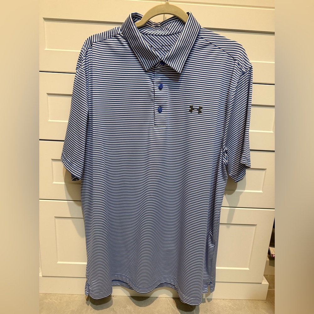 Under Armour men’s polo shirt. Royal blue/white stripe. Sz XL. Heat Gear fabric.